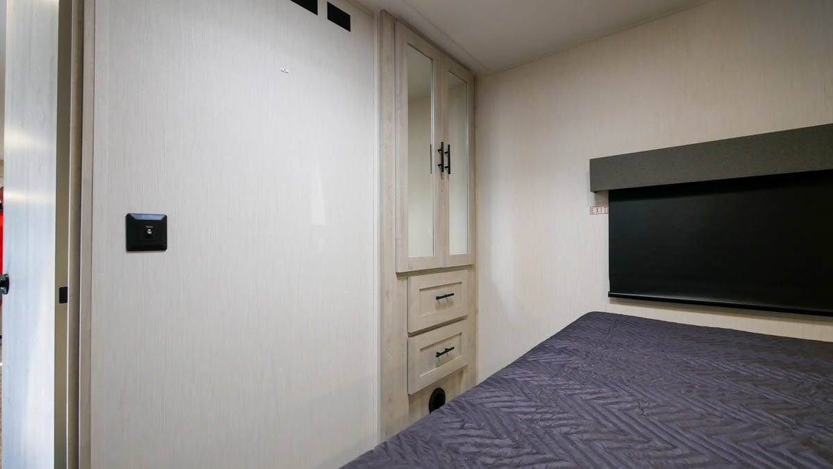 Wildcat 266MEX Bedroom Storage