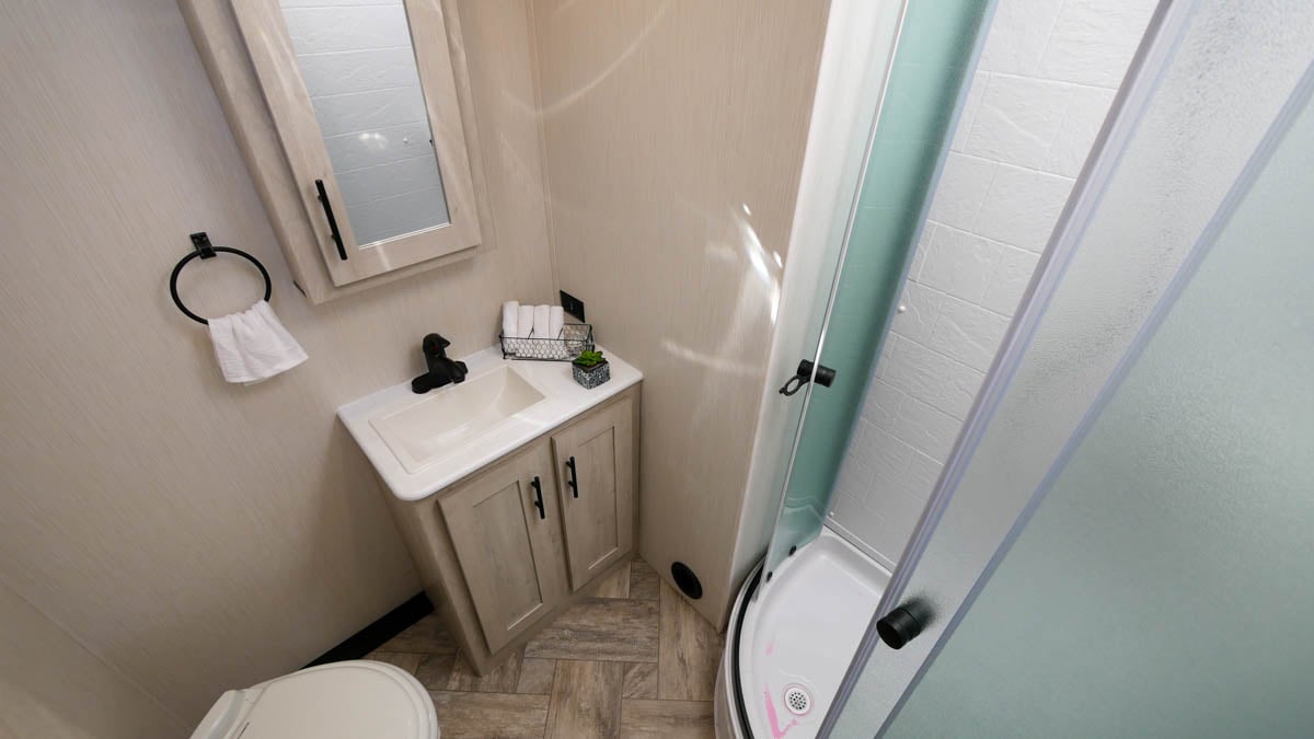 Wildcat 266MEX Bathroom